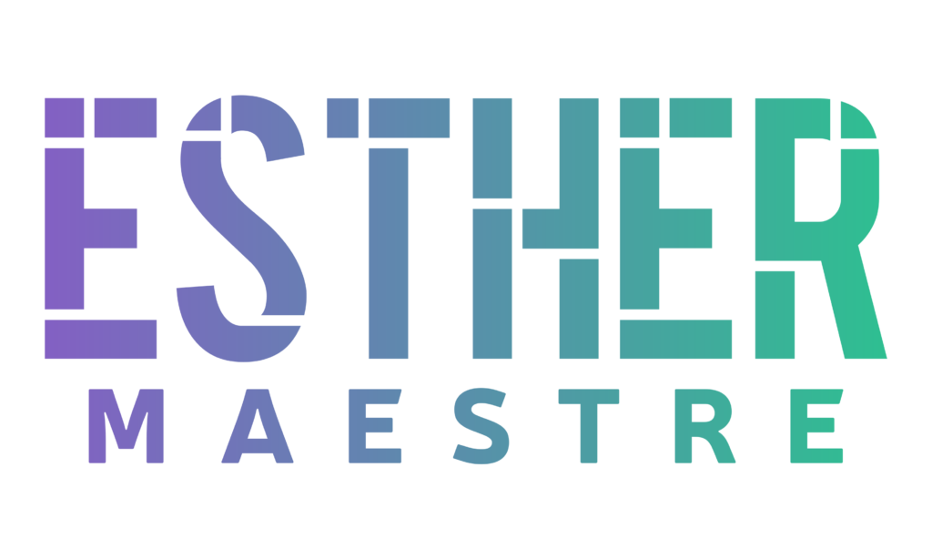 logotipo tipográfico en el que se lee esther maestre